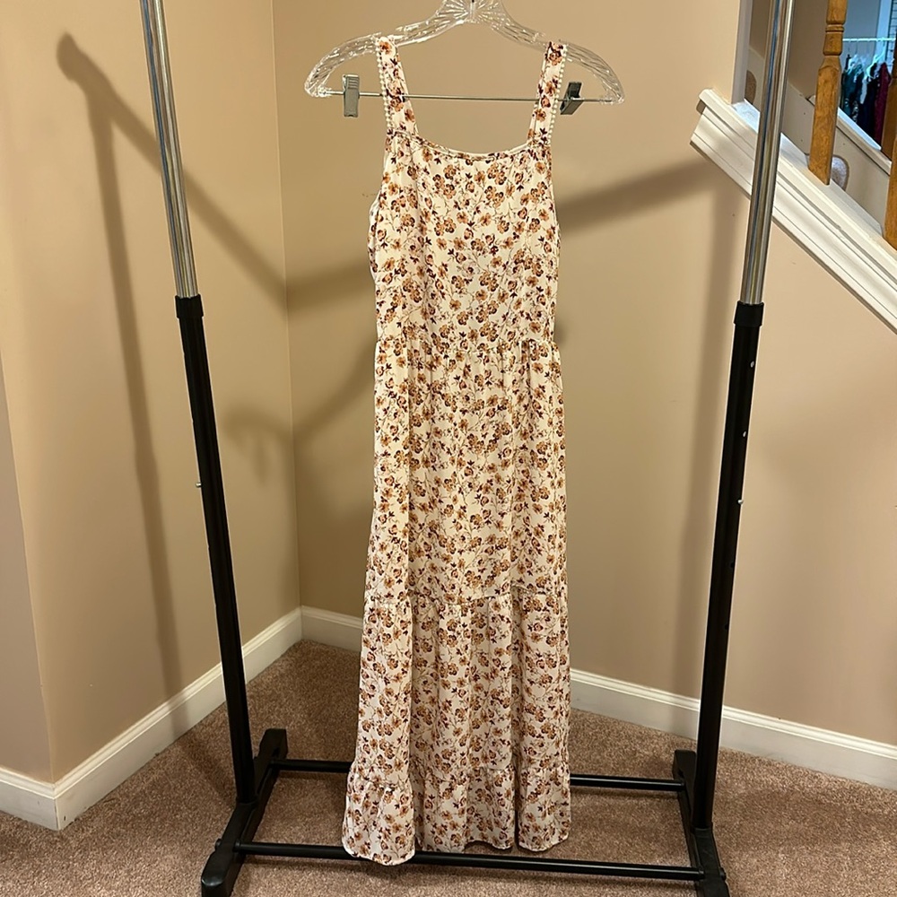 Summer Dress (Great Condition)